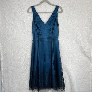 Used once cocktail dress perfect for any special occasion!